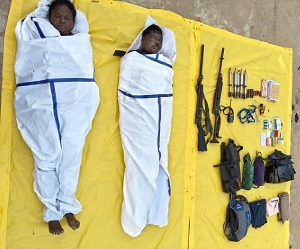 01 महिला, 01 पुरूष हार्डकोर माओवादियों का शव हथियार सामग्री सहित बरामद 