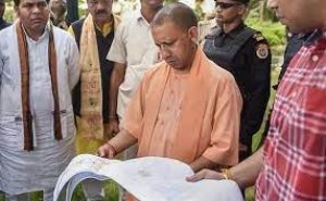 'मास्क नहीं, तो सामान नहीं' - UP में कोरोना को लेकर सख्ती, नाइट कर्फ्यू लगेगा - CM योगी ने दिए ये निर्देश