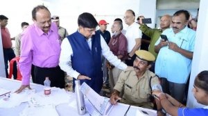 दुर्ग पुलिस के मेगा मेडिकल कैंप में 843 पुलिसकर्मियों व परिजनों का निःशुल्क स्वास्थ्य परीक्षण
