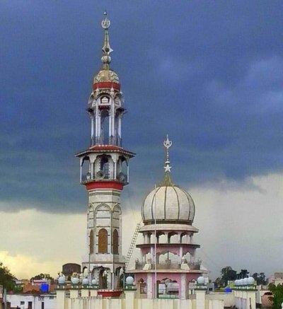 तकियापारा मस्जिद दस दिनों के लिए बंद.....