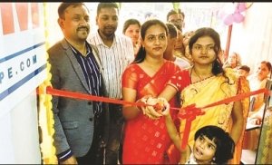 छत्तीसगढ़ में पहला स्मार्ट एटीएम हुआ स्थापित,एयर टिकिट,रेलवे टिकिट आसान तरीके से स्वयं कर सकते हैं बुक