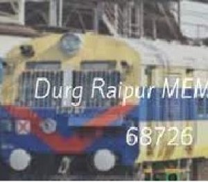 लोकल ट्रेनों की कमी से दैनिक यात्री हो रहे है भारी हलाकान नौकरी पेशा वर्ग से लेकर आम यात्रियों को महंगा पड़ रहा बस का सफ र