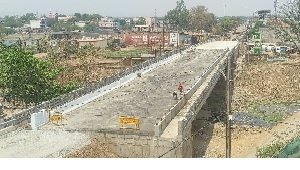 मार्ग परिवतिर्त से भटकते दिखे वाहन चालक