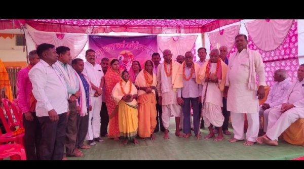 भक्त कर्मा माता जयंती के अवसर पर आयोजित कार्यक्रम में शामिल हुए राजेंद्र साहू