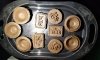 दीप पर्व की तैैयारी में गोबर से बनाये जा रहे है आकर्षक दीये