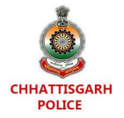 पुलिस प्रशासन की क्या गलती है जो उन पर उठाया गया हाथ...