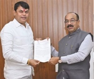  सीजी 07 पासिंग गाडिय़ों को किया जाये टोल फ्री : दया सिंह
