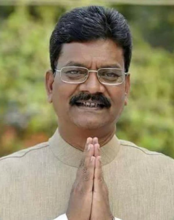 छग विस् अध्यक्ष ने संत कवि पवन दीवान जी की पुण्यतिथि पर दी श्रद्धांजलि