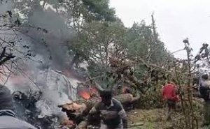 सेना के चॉपर क्रैश पर संसद में जानकारी देंगे रक्षा मंत्री राजनाथ सिंह