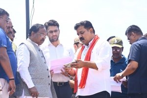 उपमुख्यमंत्री विजय शर्मा एवं आदिम जाति विकास मंत्री  रामविचार नेताम ने दंतेवाड़ा में 'बस्तर पंडुम 2025' की तैयारियों का लिया जायजा