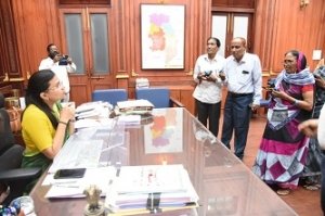 दुर्ग - जनदर्शन में आज 189 आवेदन प्राप्त हुए