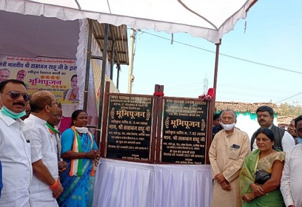 बिना घोषणा के विकास कार्य को प्राथमिकता के साथ पूरा करने में विश्वास रखता हूं-लोकनिर्माण मंत्री