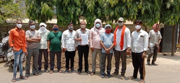 स्कूल संचालक का आरोपः बिना जानकारी दिए बंद कर दिया स्कूल, अब नही चलाएगें