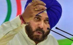 पंजाब चुनाव से पहले नवजोत सिंह सिद्धू ने तल्ख शब्दों में अरविंद केजरीवाल को दी बहस की चुनौती