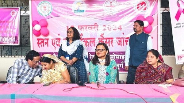 जिला चिकित्सालय द्वारा आयोजित वृहद् शिविर में हजारों महिलाओं का उत्साहजनक स्वागत