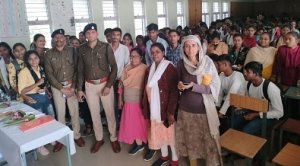 सड़क सुरक्षा सप्ताह अन्तर्गत थाना जामगांव आर  के सेजस स्कूल एवं शासकीय कॉलेज भरर में किया गया जागरूकता कार्यशाला