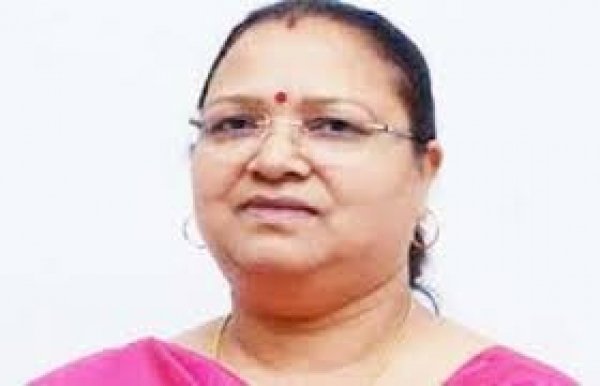 जनसमस्या एवं शिकायतों का त्वरित निराकरण करेंः-प्रभारी मंत्री अनिला भेड़िया
