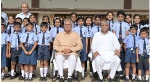 मुख्यमंत्री ने पाटन के स्वामी आत्मानंद अंग्रेजी माध्यम स्कूल में प्री प्राइमरी कक्षा का किया शुभारंभ