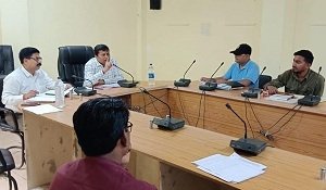 आयुक्त ने करो की वसूली की समीक्षा की:फरवरी माह में दिया 5 करोड़ रुपए वसूली का लक्ष्य