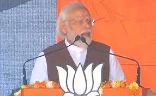 PM नरेंद्र मोदी ने 'UP-बिहार के भैया' वाले बयान के लिए पंजाब के CM और प्रियंका गांधी वाड्रा पर साधा निशाना