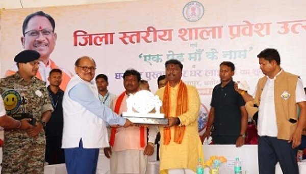बीजापुर जिला शिक्षा के क्षेत्र में नई ऊंचाइयों को छू रहा है: मंत्री केदार कश्यप