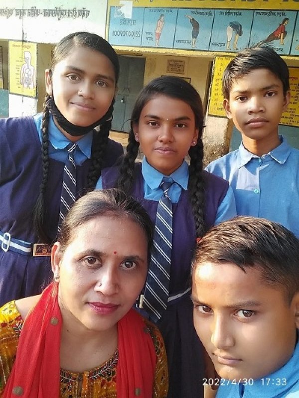 शासकीय पूर्व माध्यमिक शाला जेवरा सिरसा के 6 बच्चों द्वारा किलोल वाचन प्रतियोगिता में पूरे दुर्ग जिला का प्रतिनिधित्व किया गया।