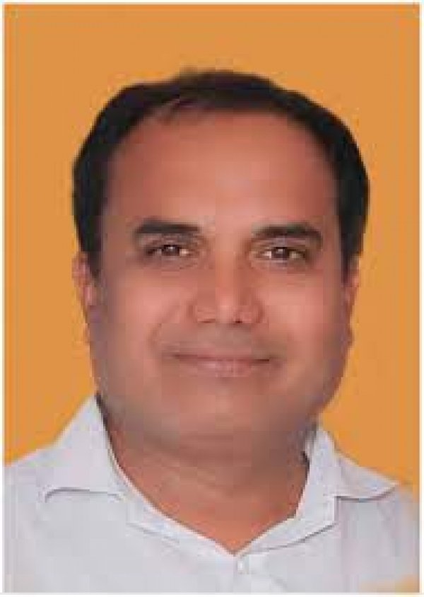 मतिभ्रम दूर करने पडरौना भ्रमण करें सांसद   रूपेश दुबे