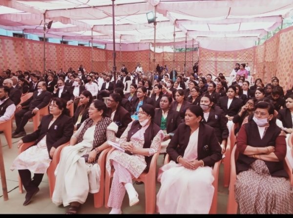 दुर्ग जिला अधिवक्ता संघ के तत्वाधान में महिला दिवस पर भव्य आयोजन