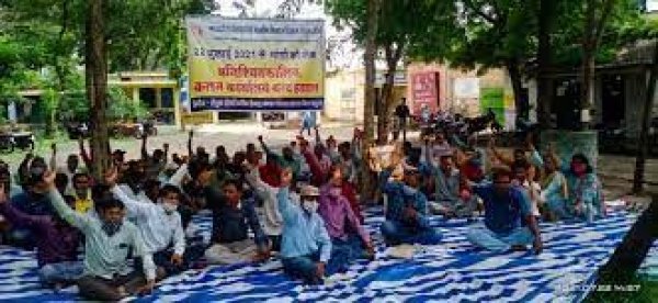 जिला पंचायत सीईओ ने अनिश्चितकालीन हड़ताल पर जाने वाले अधिकारियों-कर्मचारियों को कर्तव्य पर उपस्थित होने हेतु पत्र जारी करने दिए निर्देश