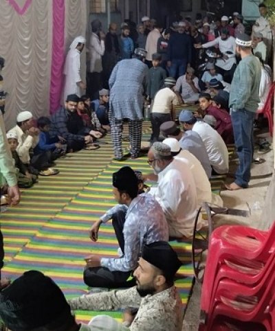 रोजा इफ्तार में दिखा सर्वधर्म समभाव का नजारा