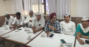 भाजपा व कांग्रेस दोनो राजनैतिक दलों ने अपने राजनैतिक स्वास्र्थ के लिए युवाओं को धकेल दिये नशे की गर्त में