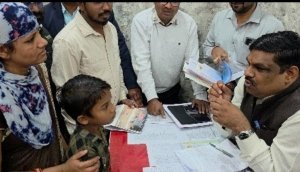 &ldquo;जब मंत्री ने कहा &ndash; &lsquo;मैं हूँ ना&rsquo; : एक मासूम की पढ़ाई बचाने वाली संवेदना की मिसाल&rdquo;