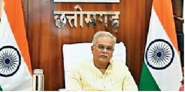 खैरागढ़ संगीत विश्वविद्यालय की तर्ज पर बस्तर, सरगुजा और रायपुर में लोककला एवं संस्कृति महाविद्यालय के लिए प्रस्ताव तैयार करें: मुख्यमंत्री बघेल