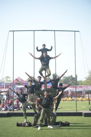 नारायणपुर के मलखम्भ खिलाड़ियों ने बस्तर ओलम्पिक में किया हैरतअंगेज प्रदर्शन