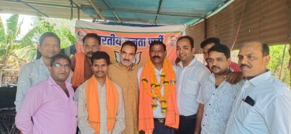 पीएम मोदी की मन की बात मे पानी बचाने अमृत सरोवर के लिए लोगो को प्रेरित करने का लिया संकल्प