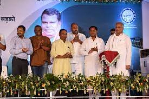 167 एमओयू सरकार ने किए, इनमें अब तक 90 इकाइयों की स्थापना की प्रक्रिया भी आरम्भ