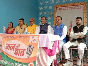 विधायक गजेन्द्र यादव ने चौपाल लगाकर सुनी समस्या....