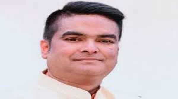1. &ldquo;बीएलओ की निष्ठा पर विधायक रिकेश सेन का भरोसा&mdash;कार्य से प्रसन्न होकर दी सामूहिक बधाई&rdquo;